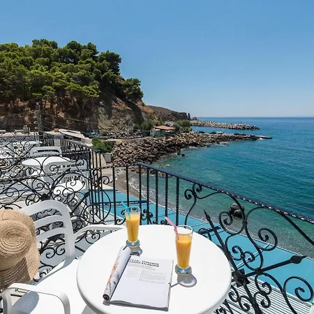 Samaria By The Sea 公寓式酒店